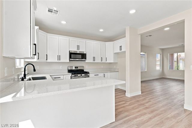 6565 La Placita Avenue, Las Vegas, NV 89142