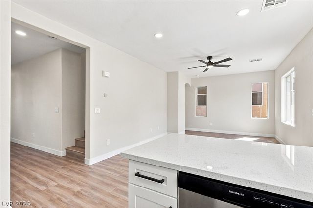 6565 La Placita Avenue, Las Vegas, NV 89142