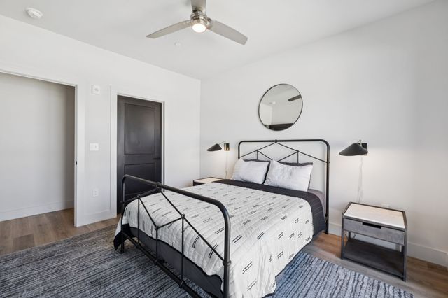 303 31st Ave N Apt 417, Nashville, TN 37203