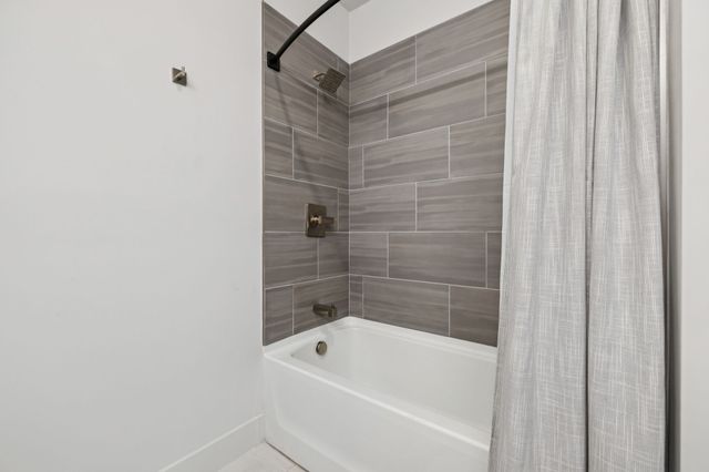 303 31st Ave N Apt 417, Nashville, TN 37203