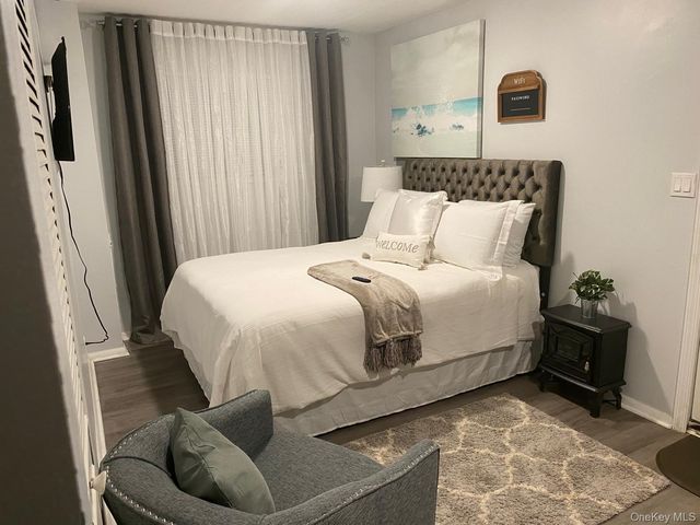 149-65 257 Street, Rosedale, NY 11422