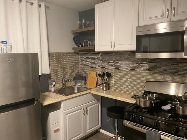 149-65 257 Street, Rosedale, NY 11422