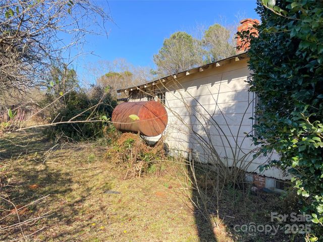 32 Tell Davidson Road, Chesterfield, SC 29709