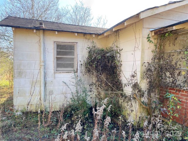 32 Tell Davidson Road, Chesterfield, SC 29709