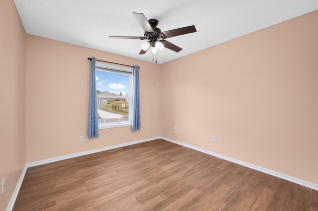 339 3rd Avenue NE, Lonsdale, MN 55046