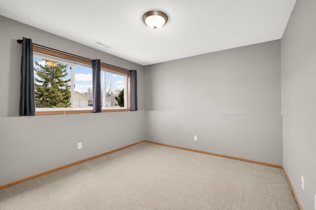 339 3rd Avenue NE, Lonsdale, MN 55046