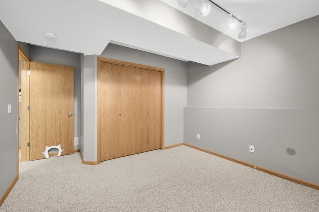 339 3rd Avenue NE, Lonsdale, MN 55046