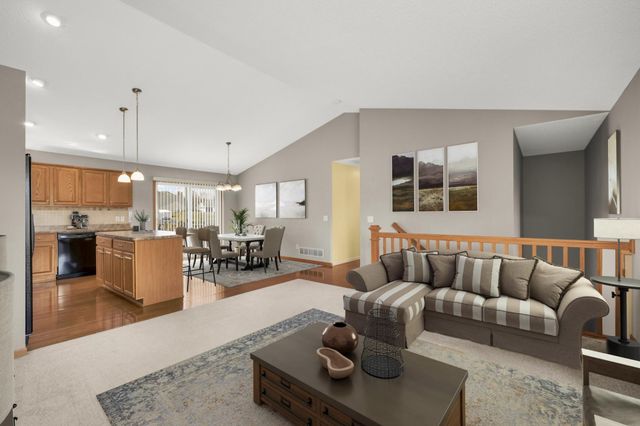 339 3rd Avenue NE, Lonsdale, MN 55046