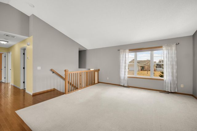 339 3rd Avenue NE, Lonsdale, MN 55046