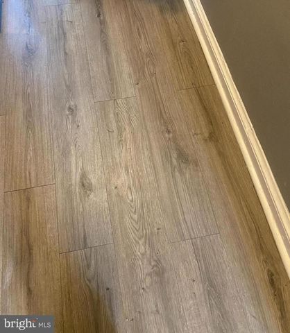 1324 ADAMS ST NE, Washington, DC 20018