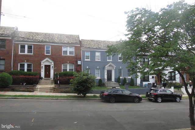 1324 ADAMS ST NE, Washington, DC 20018
