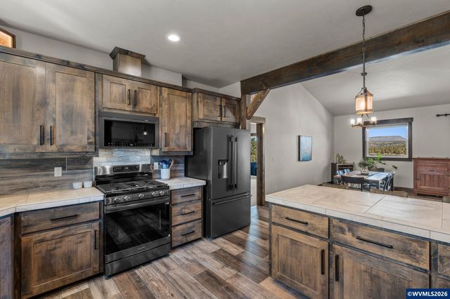 4685 SW Trout Rd, Terrebonne, OR 97760