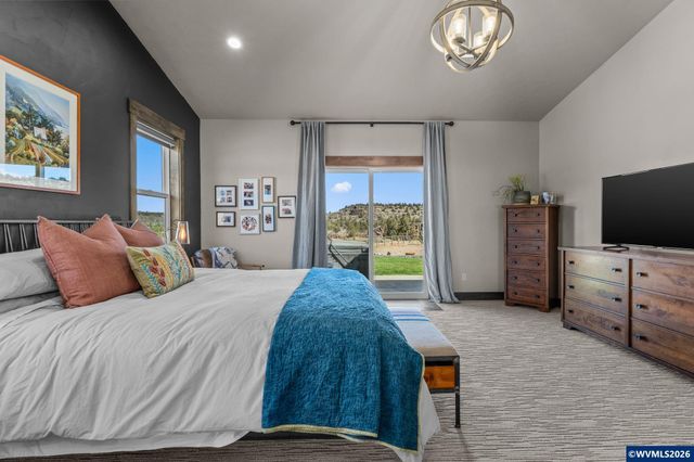 4685 SW Trout Rd, Terrebonne, OR 97760