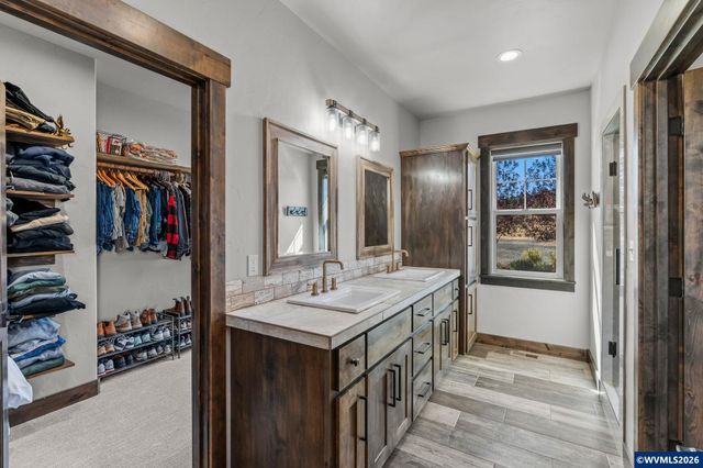 4685 SW Trout Rd, Terrebonne, OR 97760