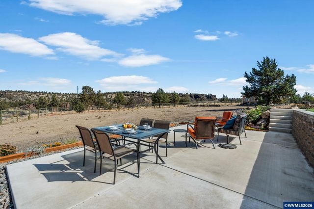 4685 SW Trout Rd, Terrebonne, OR 97760