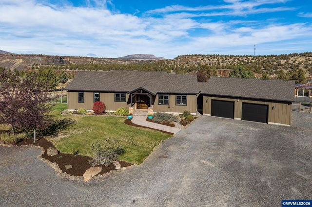 4685 SW Trout Rd, Terrebonne, OR 97760