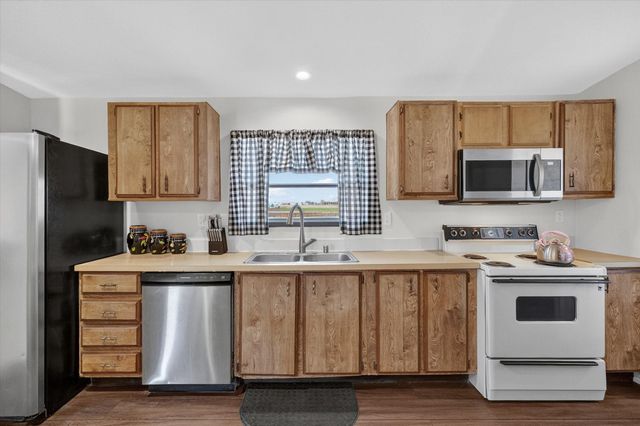 553 Sabine Creek Road, Royse City, TX 75189