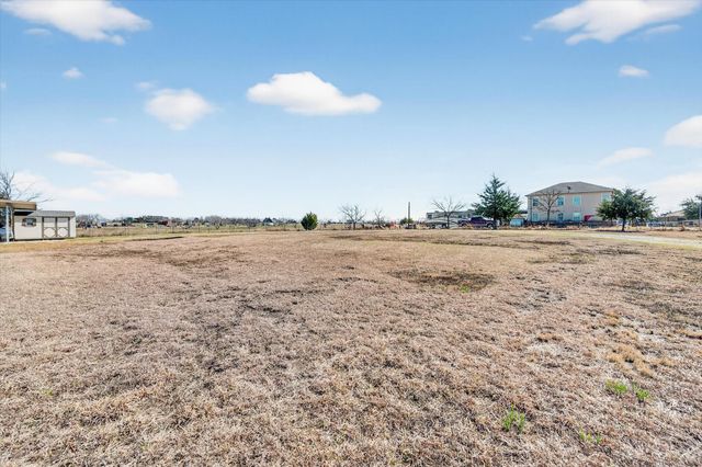 553 Sabine Creek Road, Royse City, TX 75189