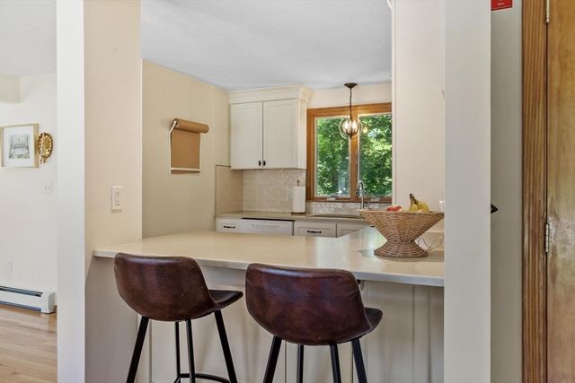 134 Avon St, Leominster, MA 01453