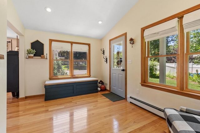 134 Avon St, Leominster, MA 01453