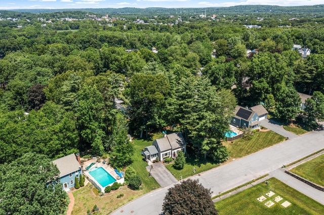 134 Avon St, Leominster, MA 01453
