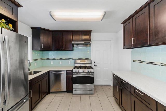 3817 Martin Drive, San Mateo, CA 94403