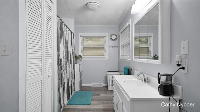 656 West Street, Muskegon, MI 49442