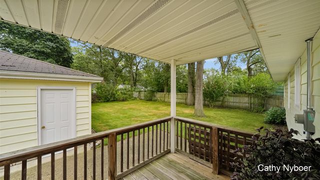656 West Street, Muskegon, MI 49442