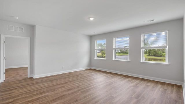 179 Broadstone Drive, Summerville, SC 29486
