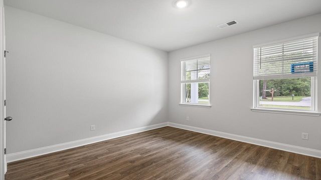 179 Broadstone Drive, Summerville, SC 29486