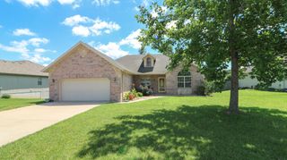 5546 South Aspen Drive, Battlefield, MO 65619