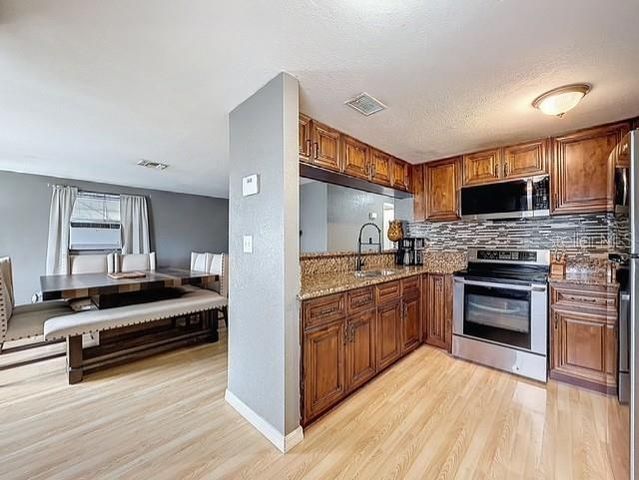 6606 WEST CHELSEA STREET, Tampa, FL 33634