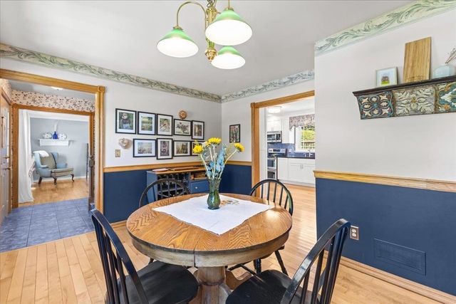 37 Countryside Drive, Essex, VT 05452