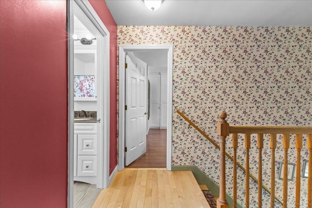 37 Countryside Drive, Essex, VT 05452
