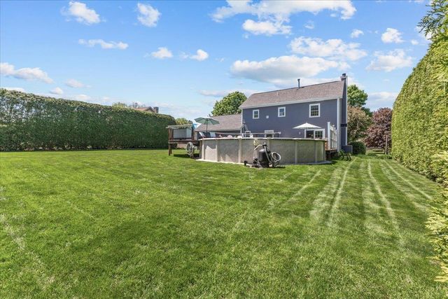 37 Countryside Drive, Essex, VT 05452