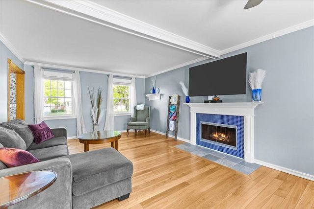 37 Countryside Drive, Essex, VT 05452