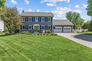 37 Countryside Drive, Essex, VT 05452