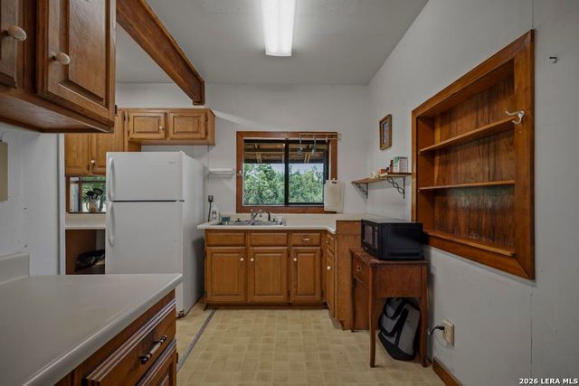 8395 Fm 1101, Seguin, TX 78155