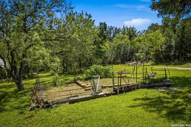 8395 Fm 1101, Seguin, TX 78155