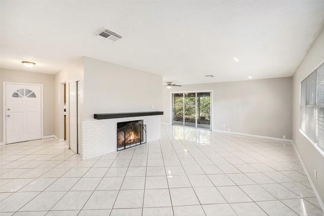 4260 NARVAREZ WAY S, St Petersburg, FL 33712