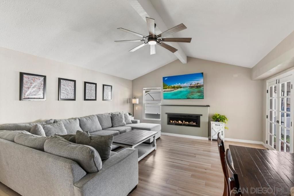 Image 13 of property listing at 1217 Juliette Place, Fallbrook, CA 92028