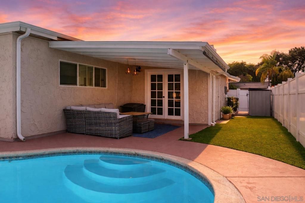 Image 6 of property listing at 1217 Juliette Place, Fallbrook, CA 92028