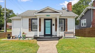 527 W Glenwood Ave, Knoxville, TN 37917