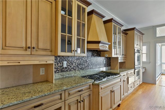 210 N 32nd St, Richmond, VA 23223