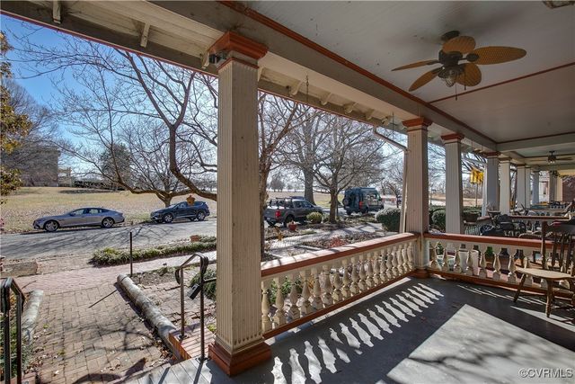 210 N 32nd St, Richmond, VA 23223