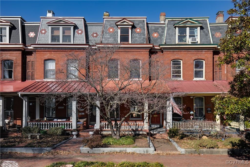 210 N 32nd St, Richmond, VA 23223