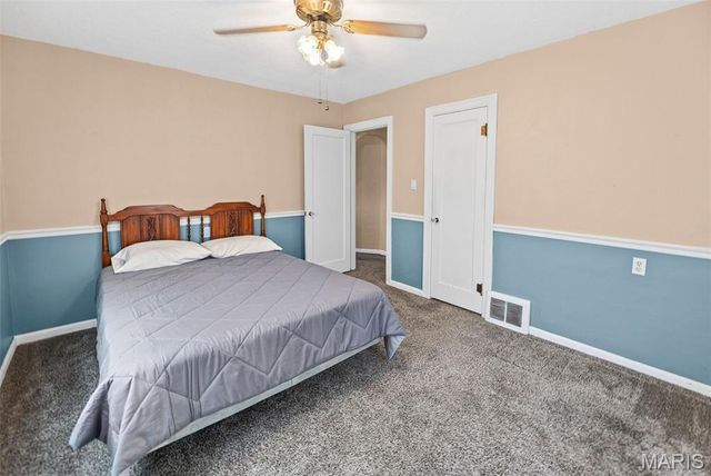 608 Milton Road, Alton, IL 62002