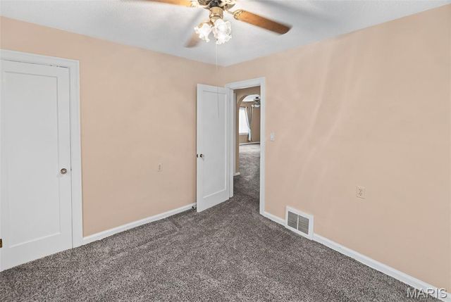 608 Milton Road, Alton, IL 62002