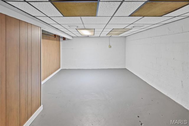 608 Milton Road, Alton, IL 62002