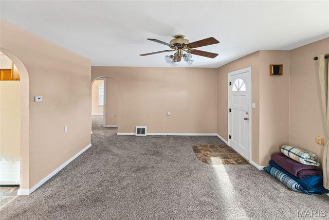 608 Milton Road, Alton, IL 62002